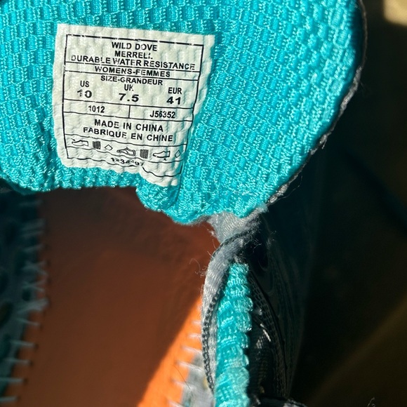 Merrell Grey and Blue Running Shoes - Size 10 - Picture 4 of 4